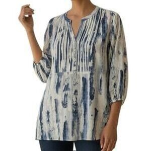 Chico's Blouse Women Size 3 (XL) Blue White chiffon Pintuck Pleated V-Neck Top